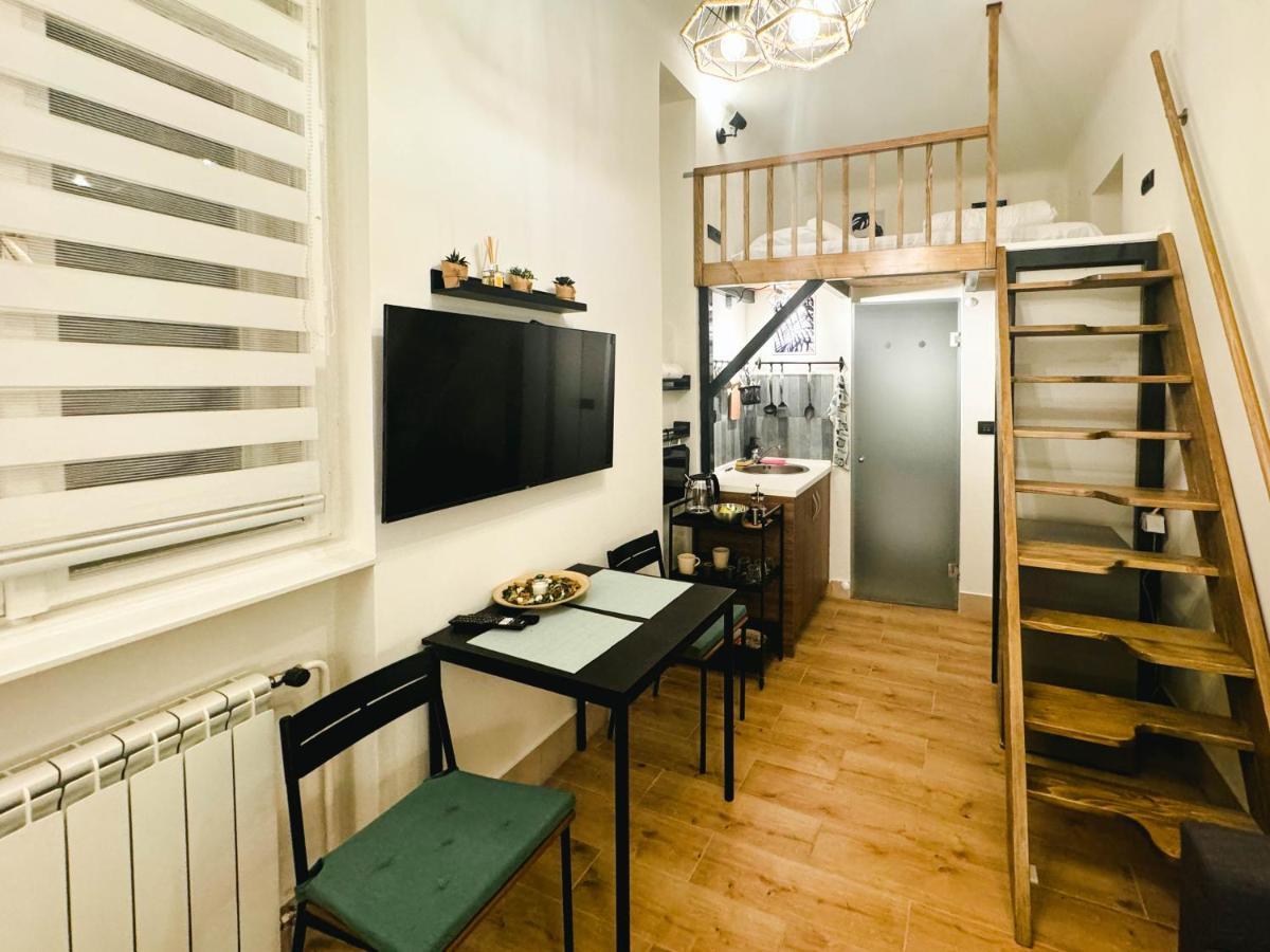 Comfy Studio In City Center Beograd Bagian luar foto