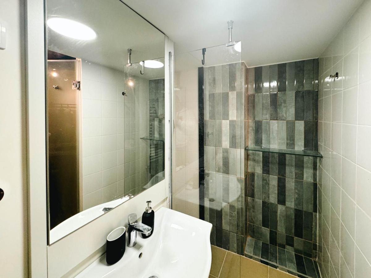 Comfy Studio In City Center Beograd Bagian luar foto